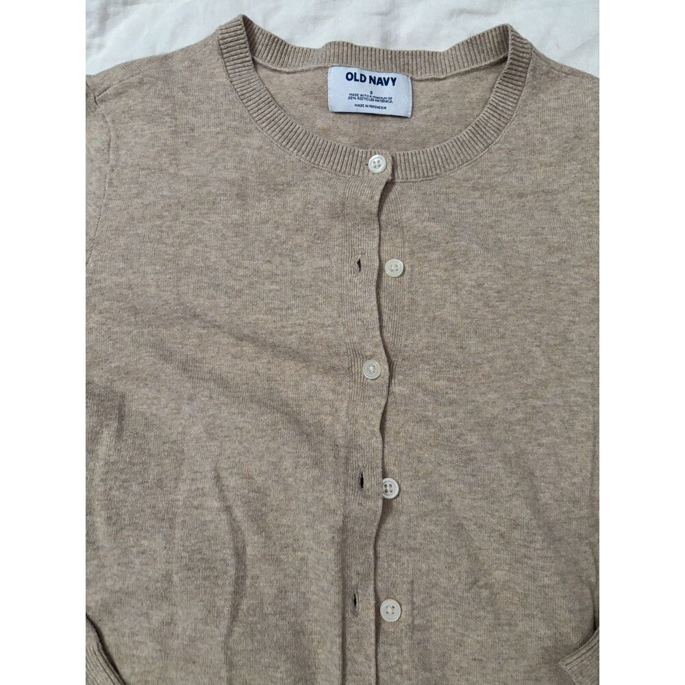 Beige Button Front Crewneck Cardigan Sweater Size Small - Picture 4 of 7